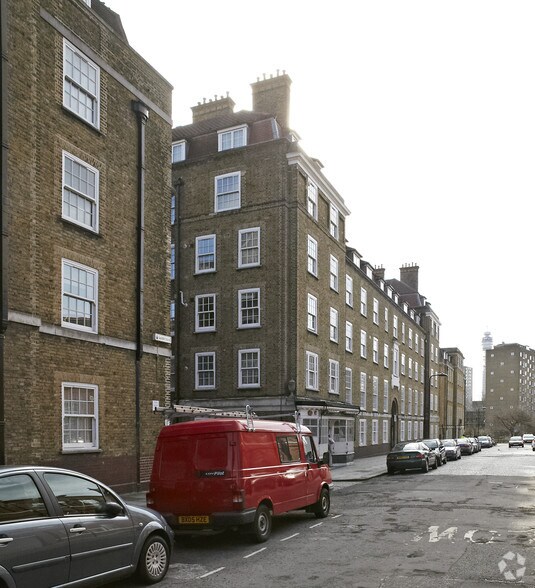 Redhill St, Londres à louer - Photo du bâtiment - Image 2 de 4