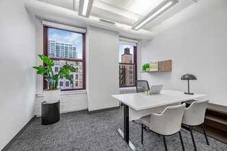 325 W Huron St, Chicago, IL à louer Photo intérieure- Image 2 de 5