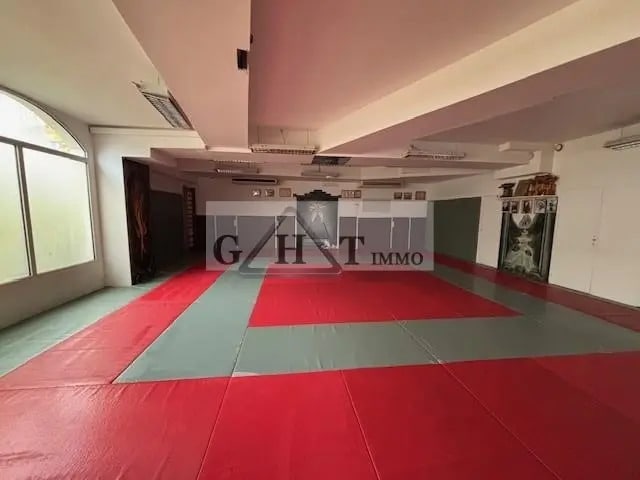 Commerce de détail dans Maisons-Alfort à vendre - Photo intérieure - Image 2 de 4