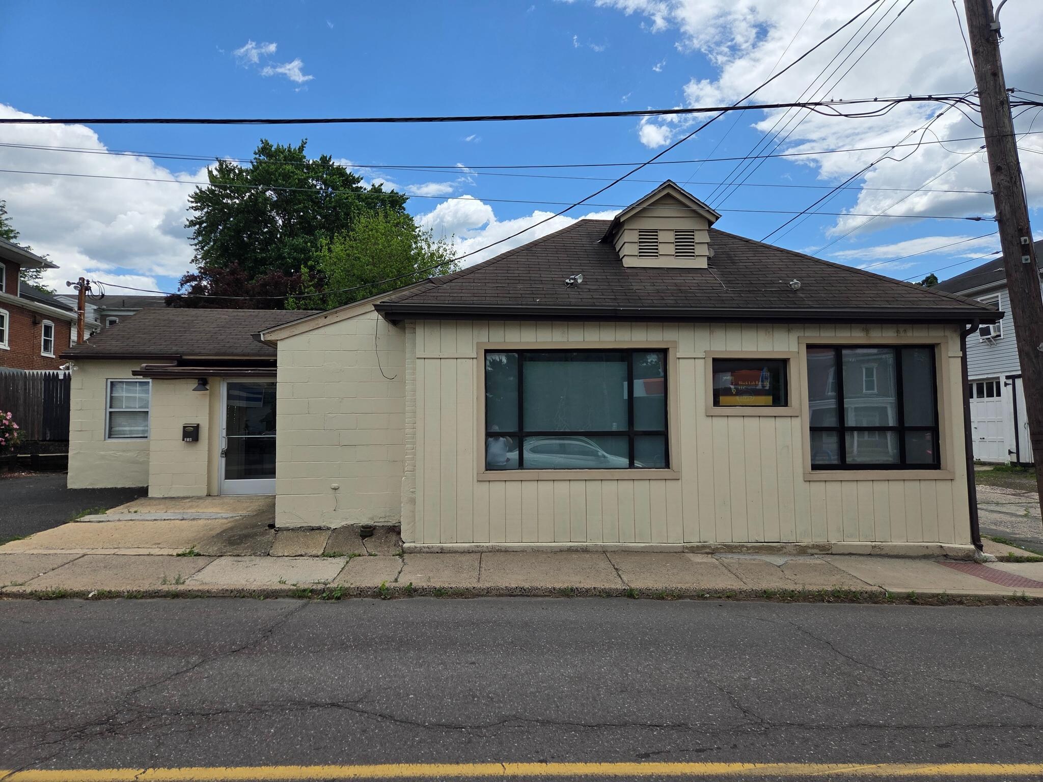 318 State St, Pottstown, PA à vendre Photo du bâtiment- Image 1 de 2