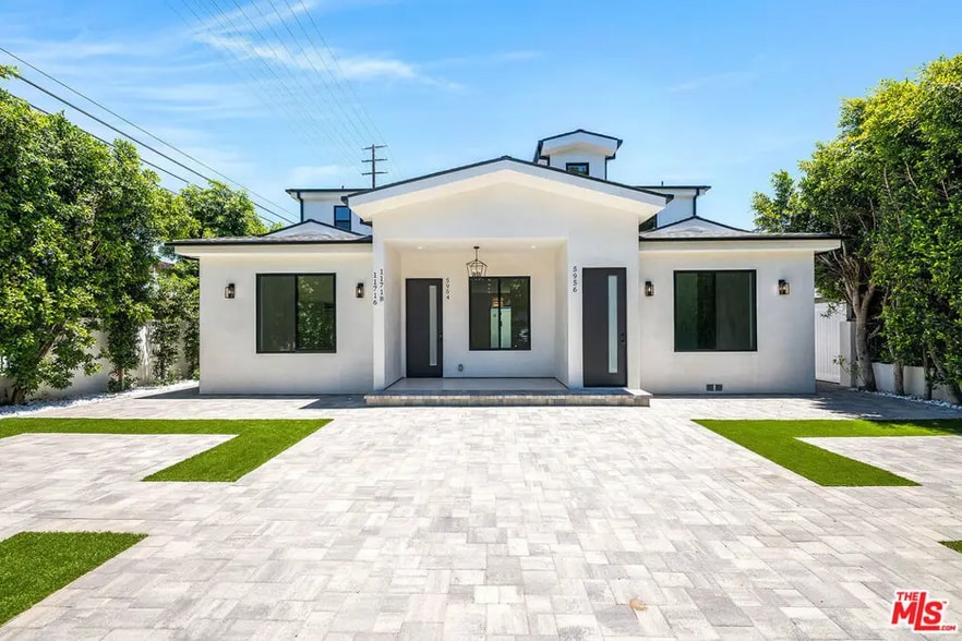 5954 Simpson Ave, Valley Village, CA for sale - Building Photo - Image 1 of 40