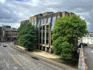 Plus de détails pour 1-3 Woodside Cres, Glasgow - Bureau à louer