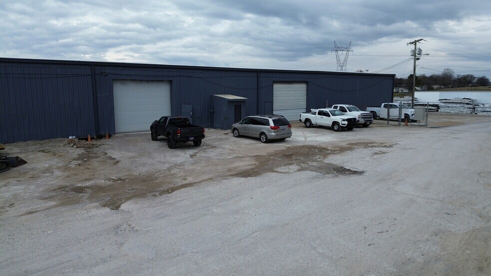 1230 Industrial Park Rd, Columbia, TN à louer - Photo du bâtiment - Image 3 de 24