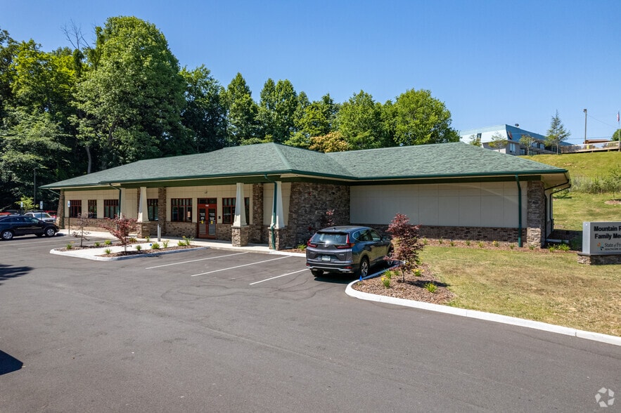 1242 W Shipley Ferry Rd, Kingsport, TN for sale - Building Photo - Image 3 of 18