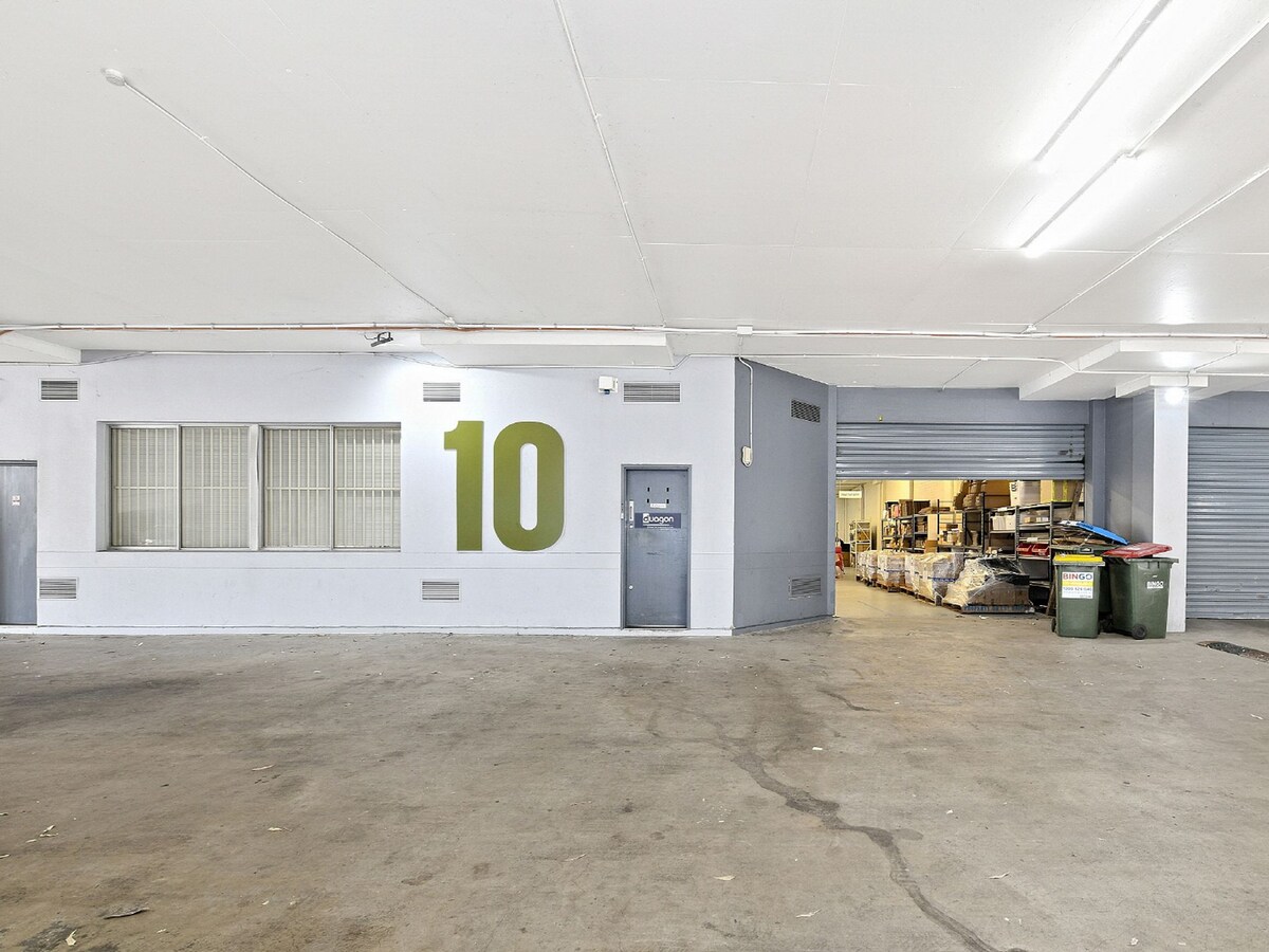 82 Reserve Rd, Artarmon, NSW 2064 - Unit 10 - - Interior Photo - Image 1 of 3