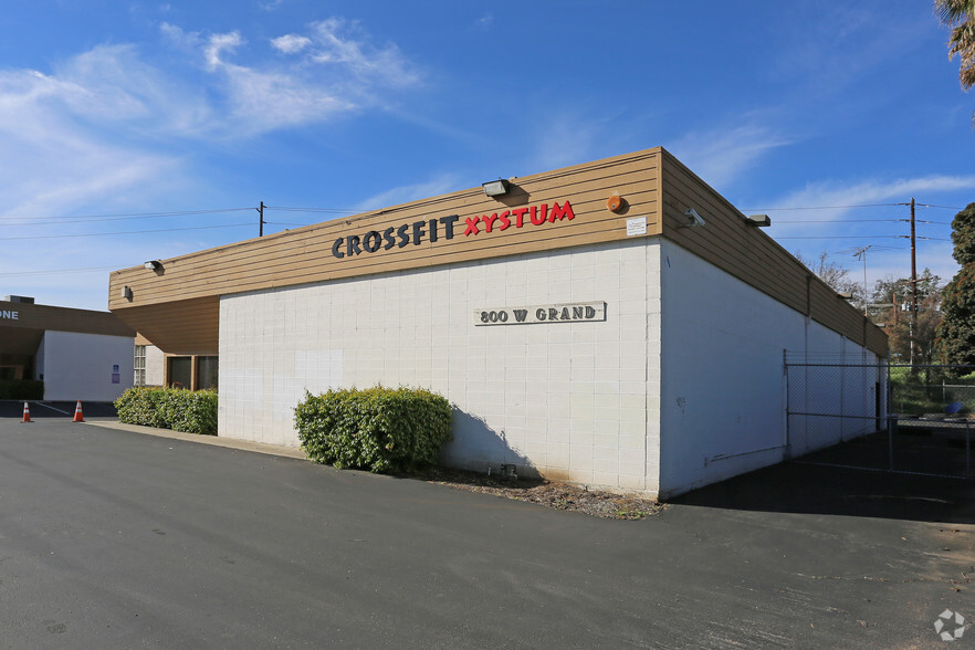 800 W Grand Ave, Escondido, CA for lease - Building Photo - Image 2 of 2