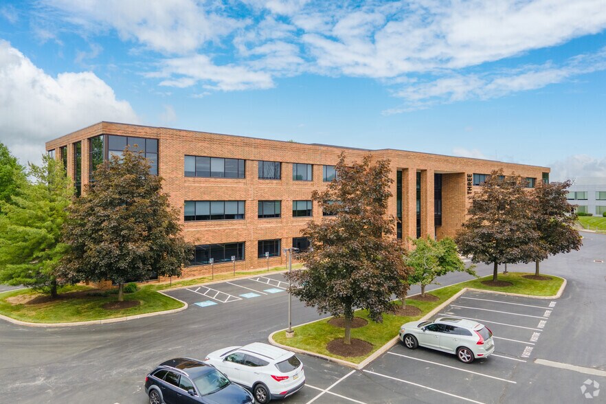 3 Country View Rd, Malvern, PA à louer - Photo du bâtiment - Image 2 de 5