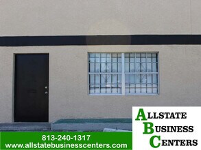 104 W Seneca Ave, Tampa, FL for lease Building Photo- Image 2 of 6