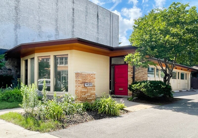 1920 Monroe St, Madison, WI à louer - Photo principale - Image 1 de 19