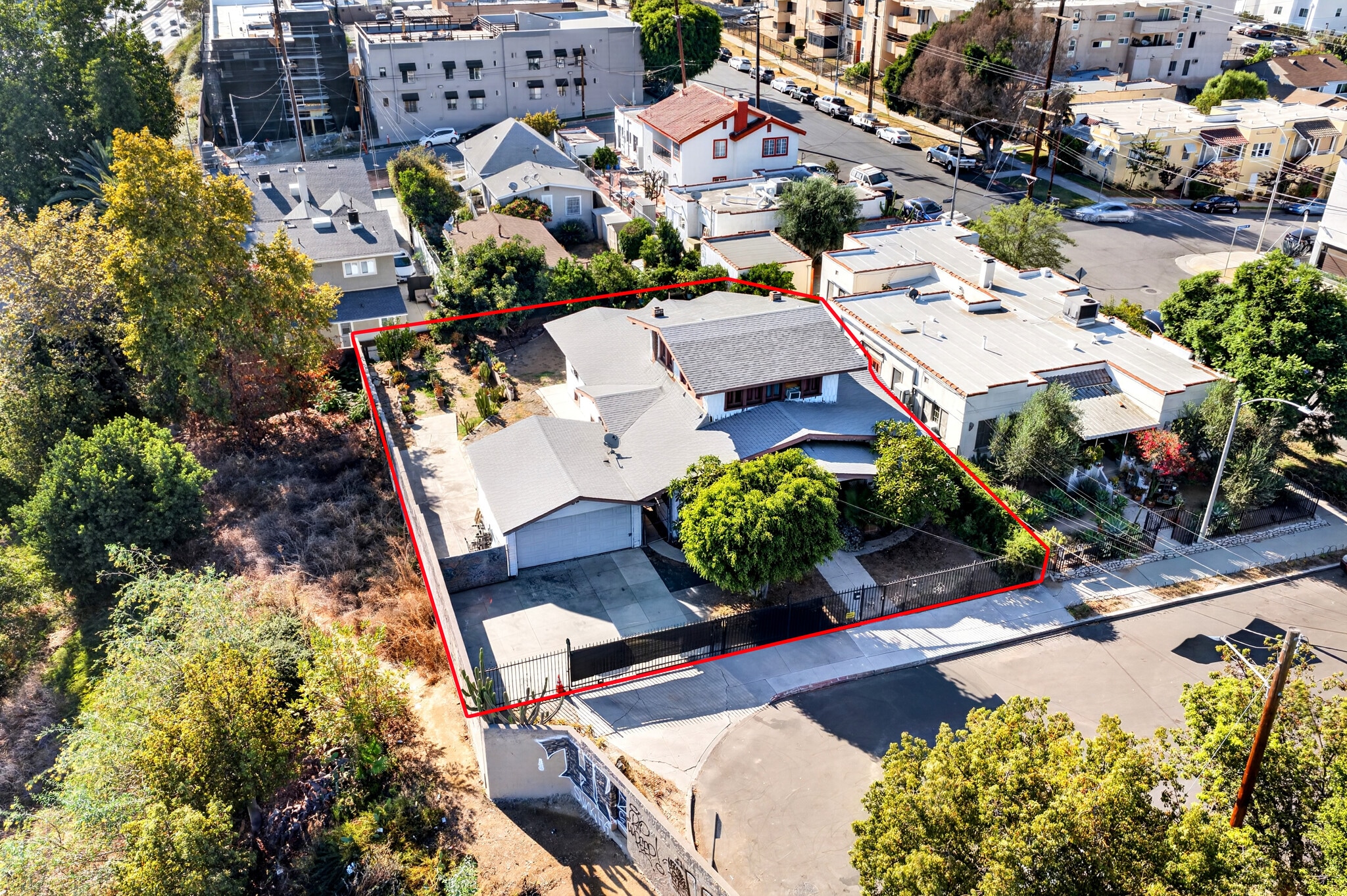 523 N Lake St, Los Angeles, CA for sale Building Photo- Image 1 of 7