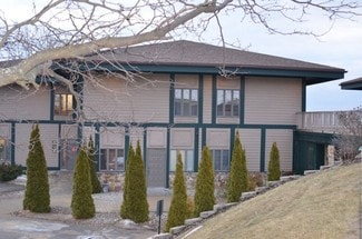 More details for 201 W Bay Plz, Plattsburgh, NY - Office for Sale