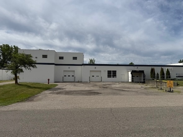 745 State Cir, Ann Arbor, MI for lease - Building Photo - Image 2 of 3