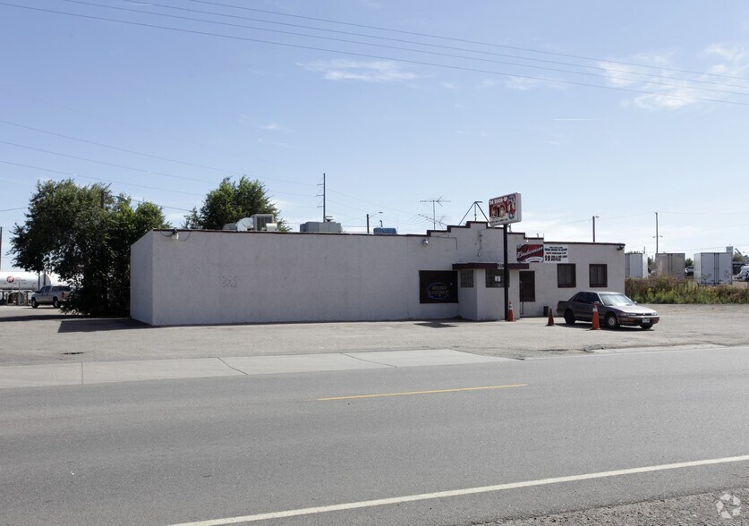 5190 Brighton Blvd, Denver, CO à vendre - Photo du bâtiment - Image 2 de 4