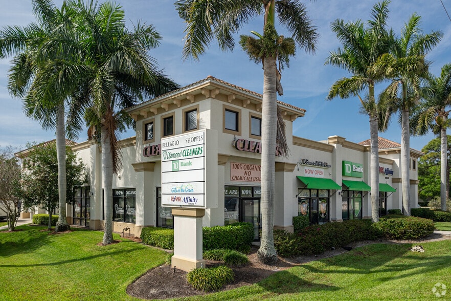 877 N 91st Ave, Naples, FL for lease - Primary Photo - Image 1 of 16
