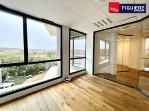 70 Rue De La Tramontane, Aix-en-Provence à louer Photo intérieure- Image 1 de 14