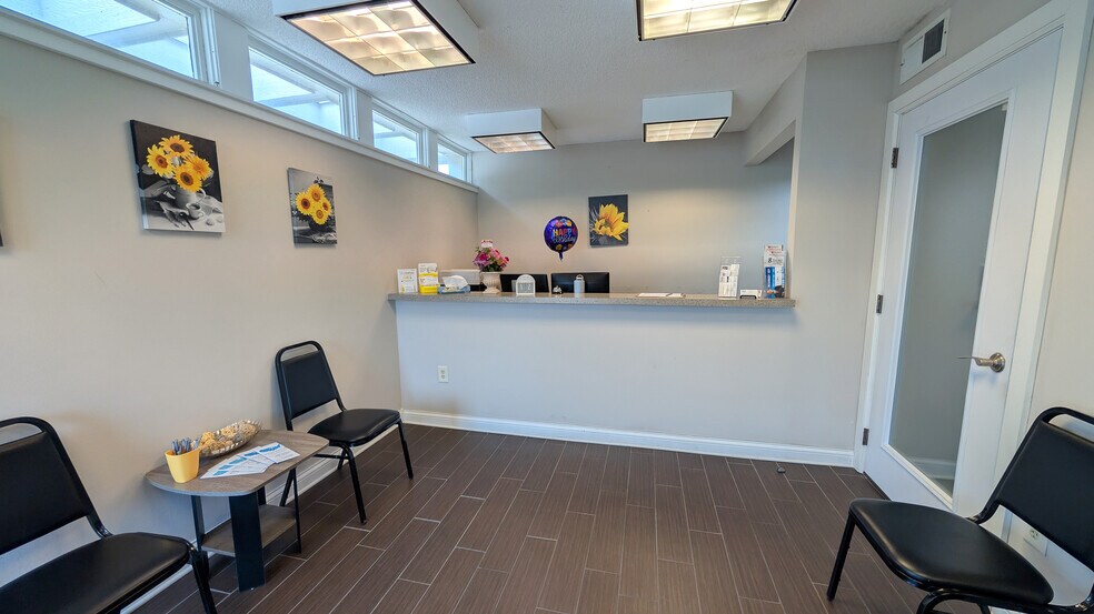 841-849 S Hillside St, Wichita, KS à louer - Photo intérieure - Image 2 de 4