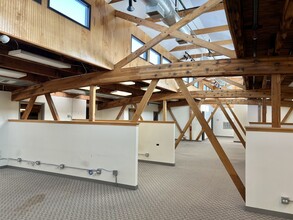 2015-2019 W Irving Park Rd, Chicago, IL à louer Photo intérieure- Image 1 de 2