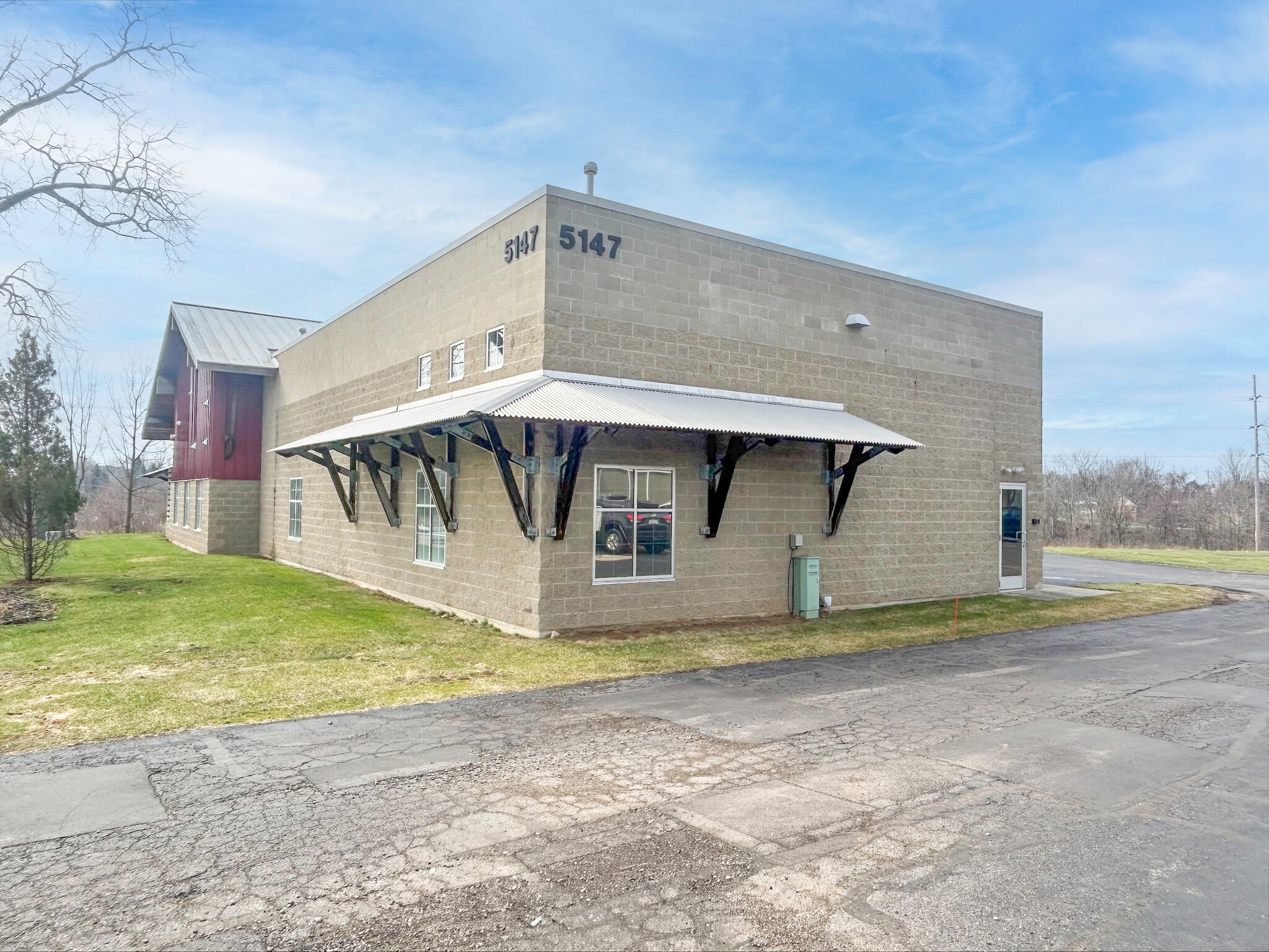 5147 Paris Ave SE, Grand Rapids, MI for lease Primary Photo- Image 1 of 2