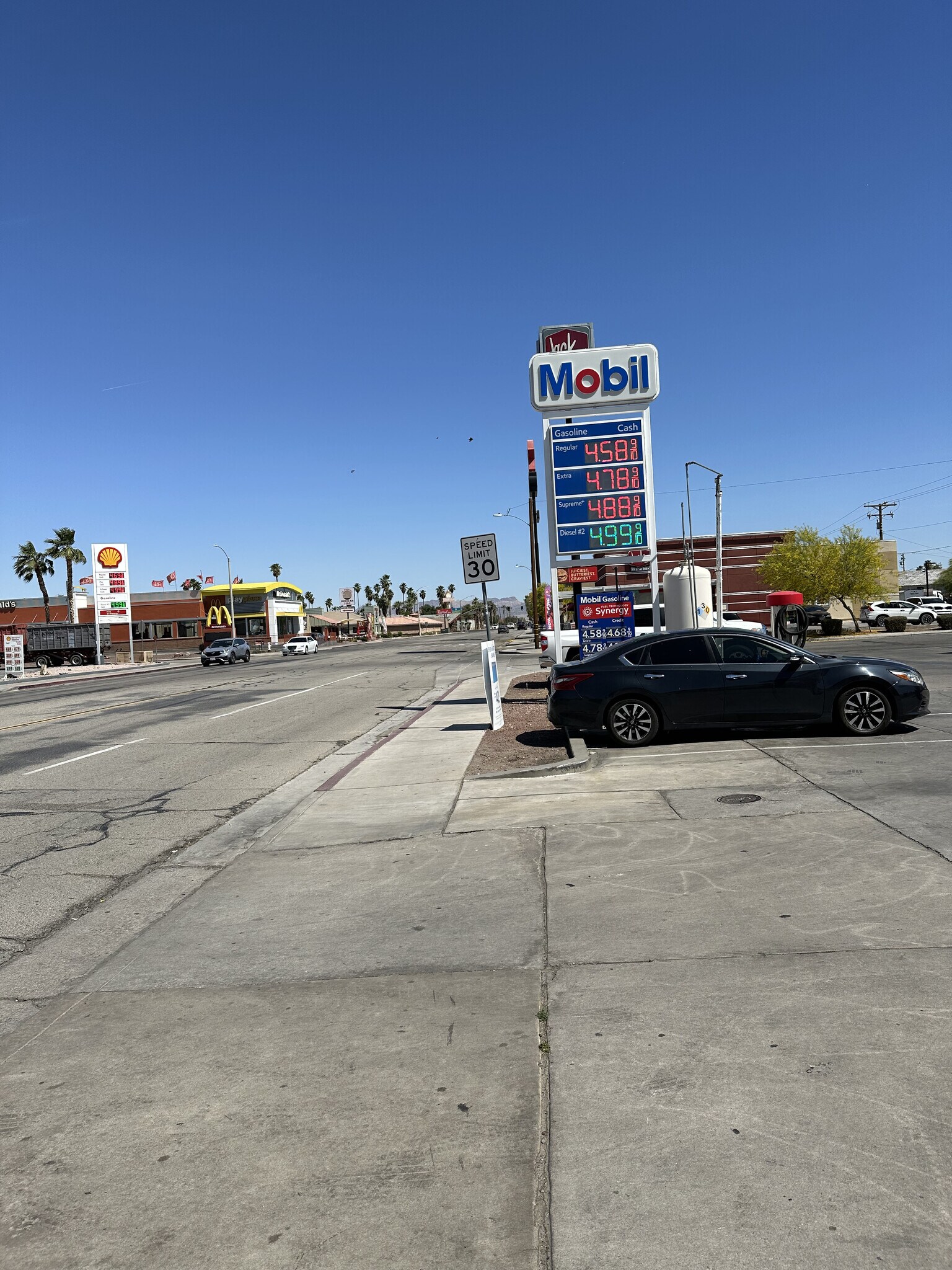 210-220 S Lovekin Blvd, Blythe, CA à vendre Photo du bâtiment- Image 1 de 9