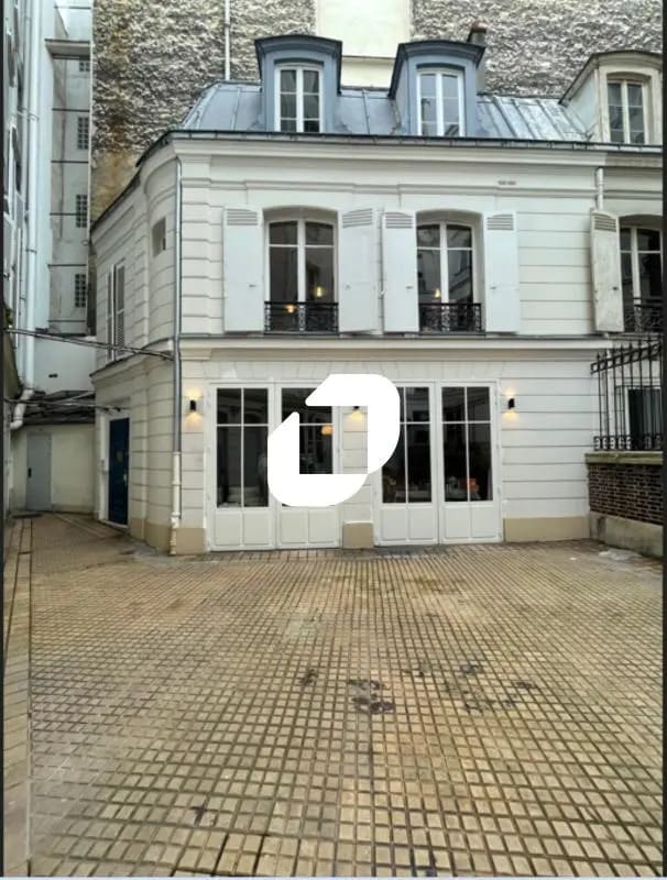 23 Rue Du Rocher, Paris for lease Building Photo- Image 1 of 20