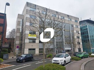 Plus de détails pour 41 Boulevard Vauban, Guyancourt - Bureau à louer