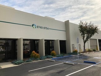 Plus de détails pour 9740-9754 Alburtis Ave, Santa Fe Springs, CA - Industriel à louer