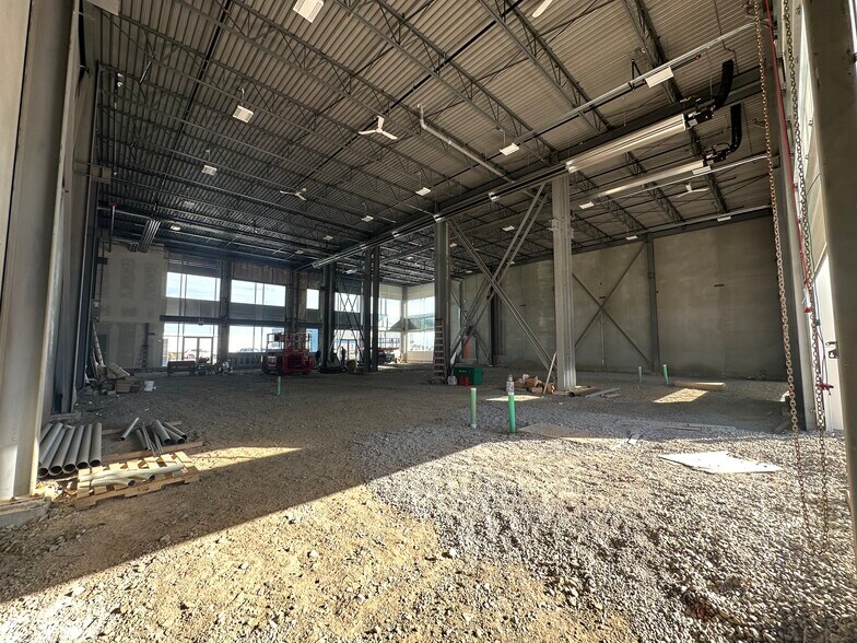 7071 107 Av SE, Calgary, AB à vendre - Photo intérieure - Image 1 de 1