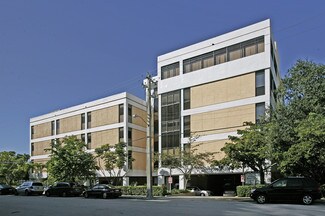 Plus de détails pour 7300-7330 SW 62nd Pl, South Miami, FL - Bureau à vendre