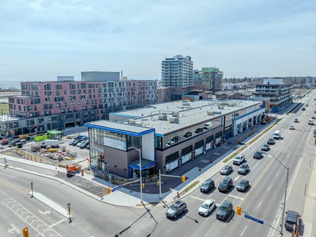 Plus de détails pour 70 S Mississauga Rd, Mississauga, ON - Bureau, Commerce de détail à louer