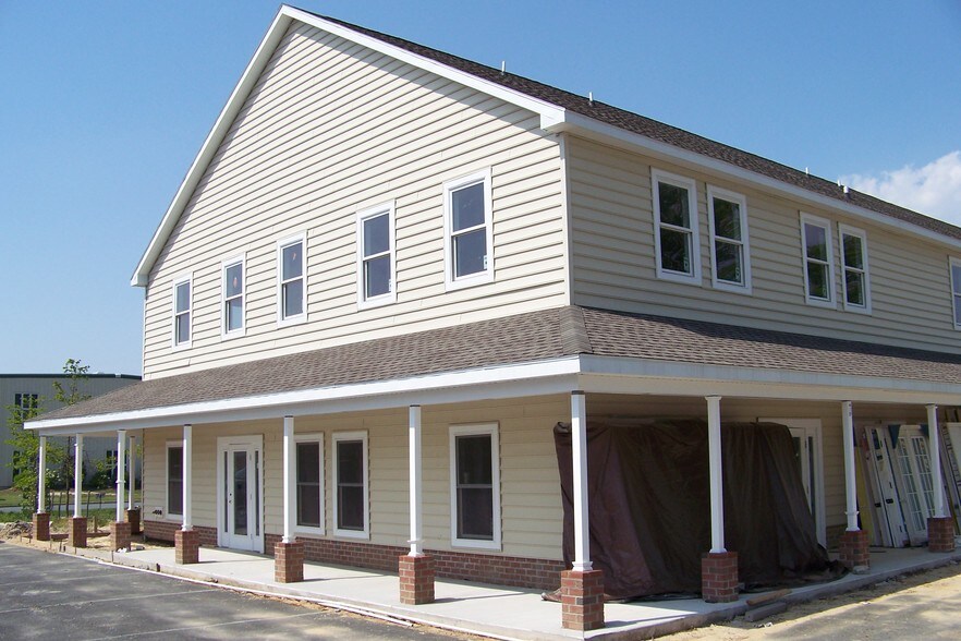 8709 Brooks Dr, Easton, MD for lease - Building Photo - Image 2 of 2