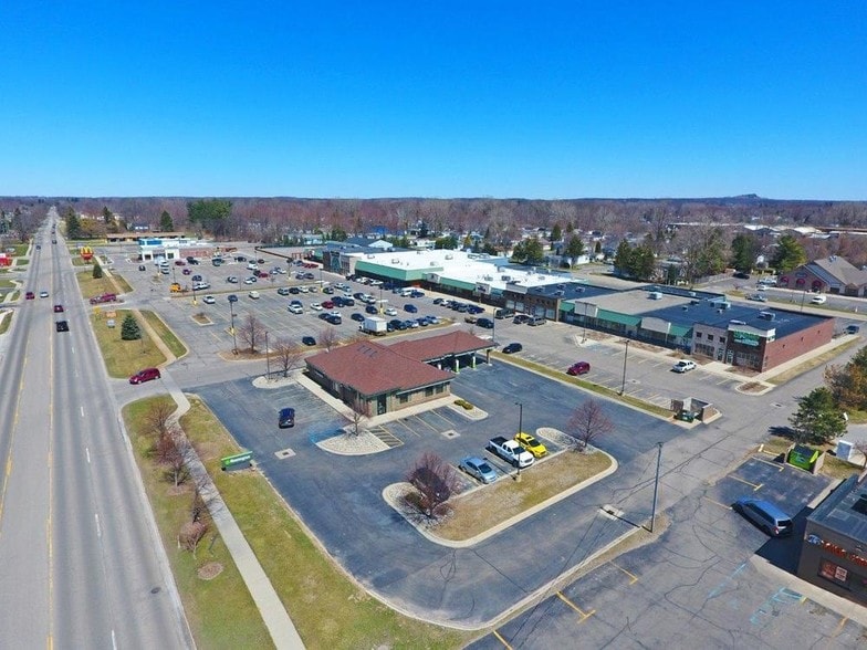 15187-152231 N Holly Rd, Holly, MI for lease - Building Photo - Image 3 of 12