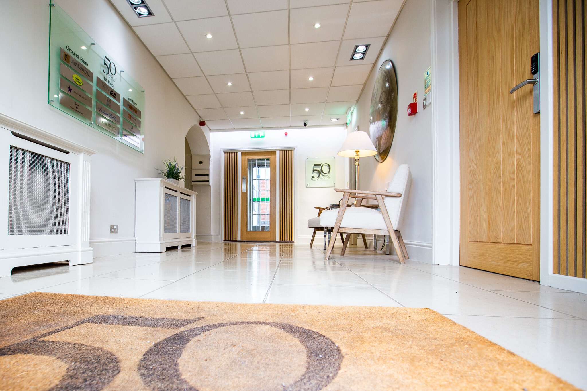 48-50 High St, Henley In Arden for lease Interior Photo- Image 1 of 12