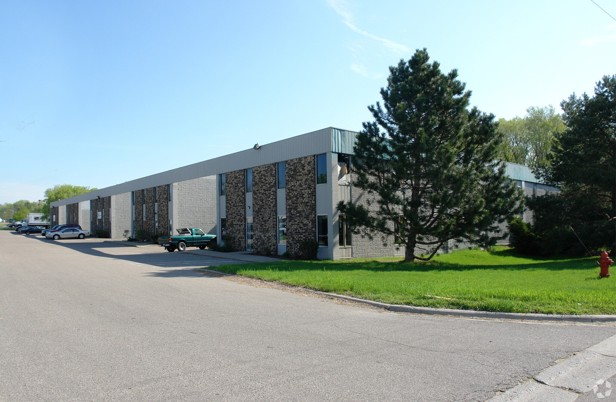 150 W 88th St, Bloomington, MN à louer Photo principale- Image 1 de 15