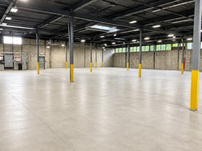 333 Monroe Ave, Kenilworth, NJ for lease Interior Photo- Image 2 of 3