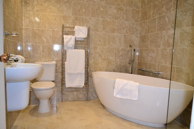 19 Castle St, Beaumaris for sale - Building Photo - Image 3 of 14