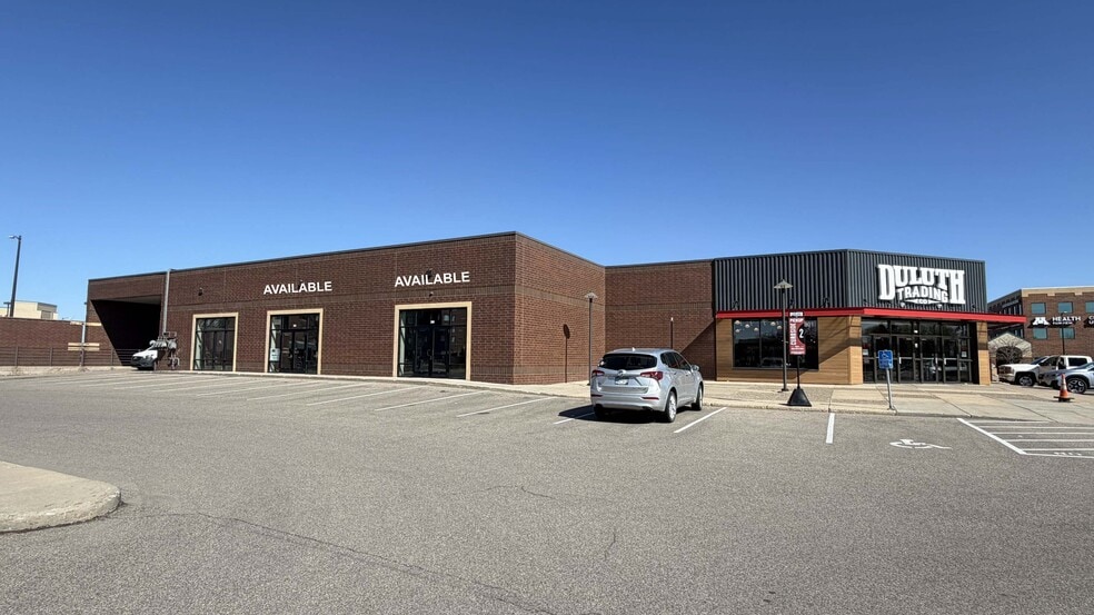401-629 W 98th St, Bloomington, MN for lease - Building Photo - Image 1 of 7