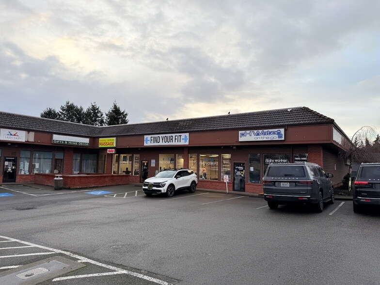 10312 120th St E, Puyallup, WA for lease - Building Photo - Image 2 of 4