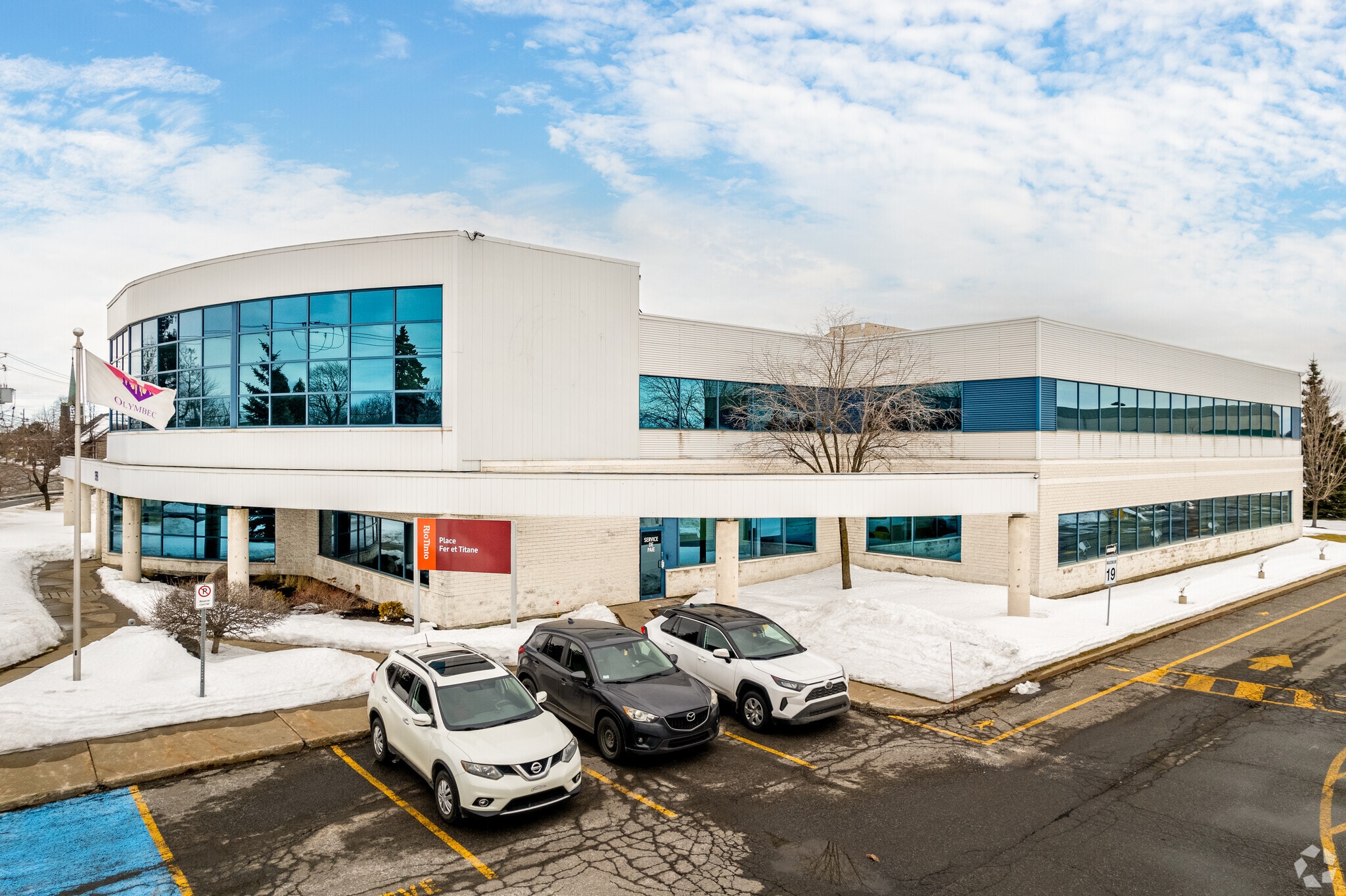 1350 Ch Saint-Roch, Sorel-tracy, QC for lease Primary Photo- Image 1 of 13