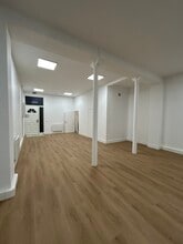207 Rue De Vaugirard, Paris for lease Interior Photo- Image 2 of 11