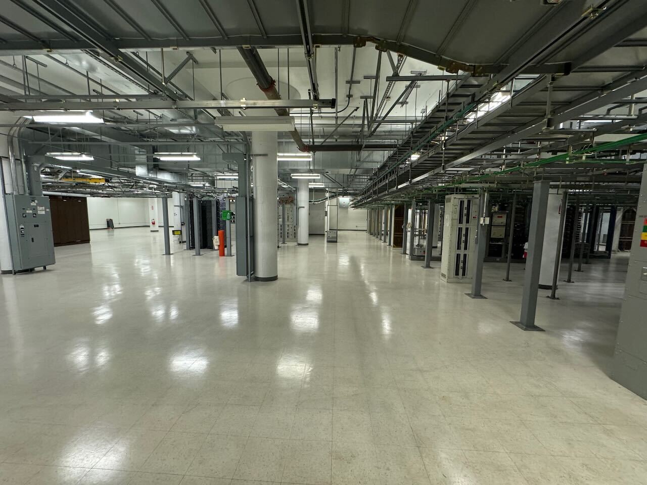 2320 Pacific Ave, Tacoma, WA for lease Interior Photo- Image 1 of 2