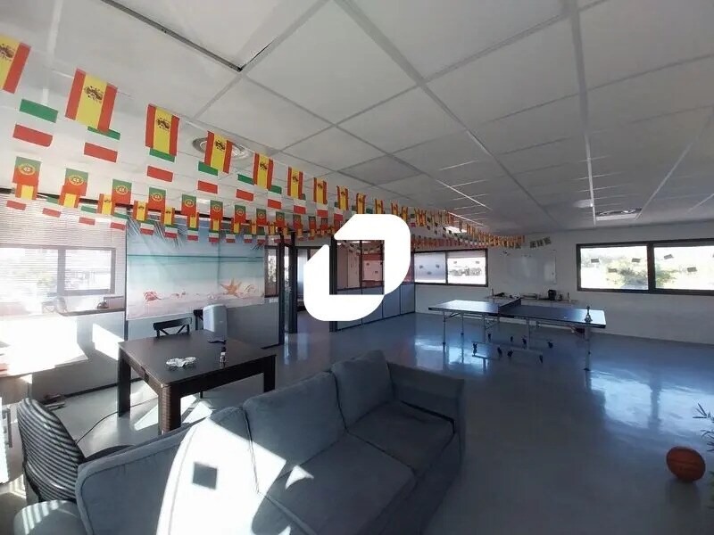 Office in Montpellier for lease Interior Photo- Image 1 of 13