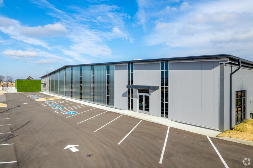 3040 Sidco Dr, Nashville, TN for lease - Primary Photo - Image 1 of 23