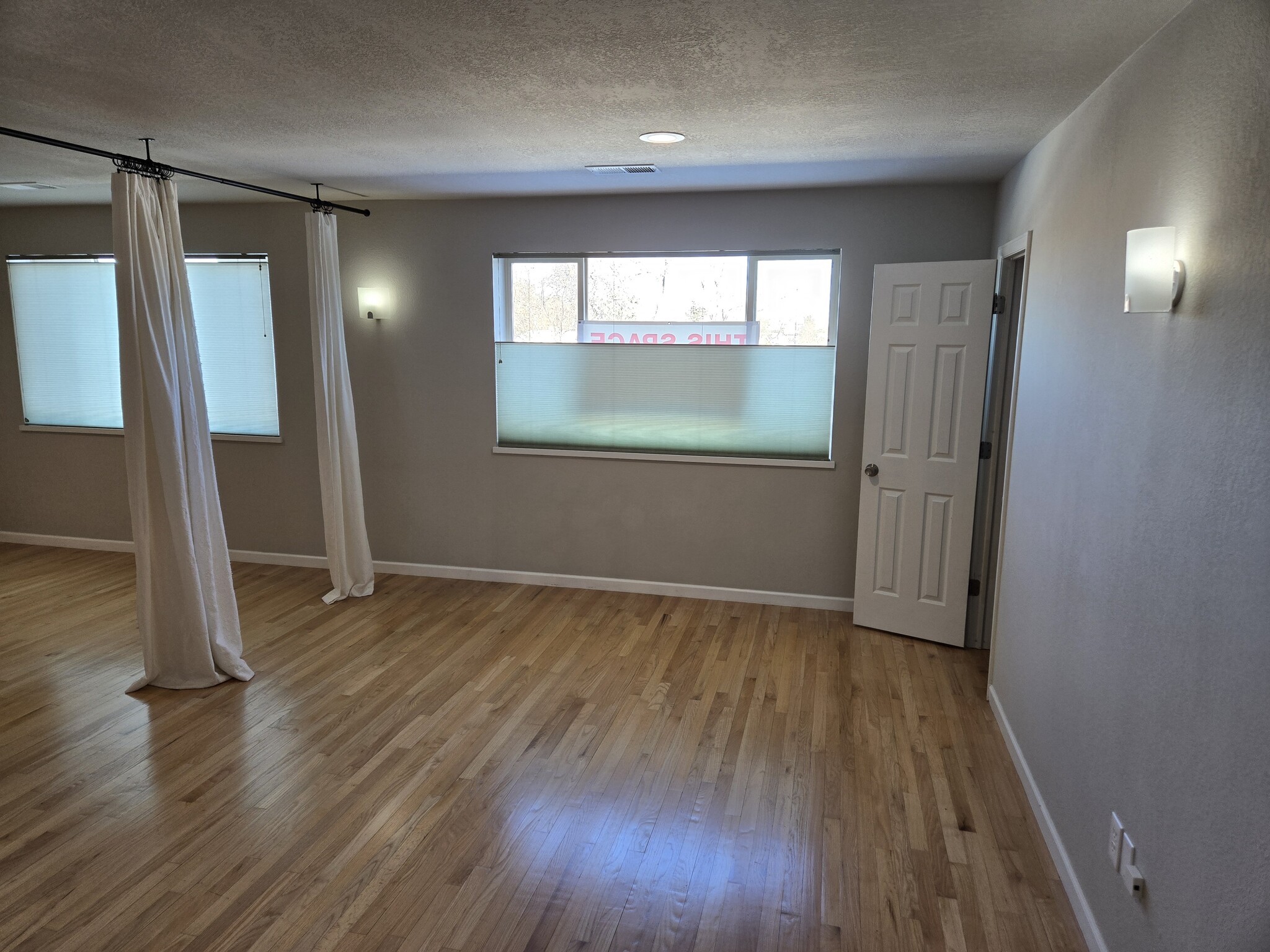 5800 W 38th Ave, Wheat Ridge, CO for lease Interior Photo- Image 1 of 3