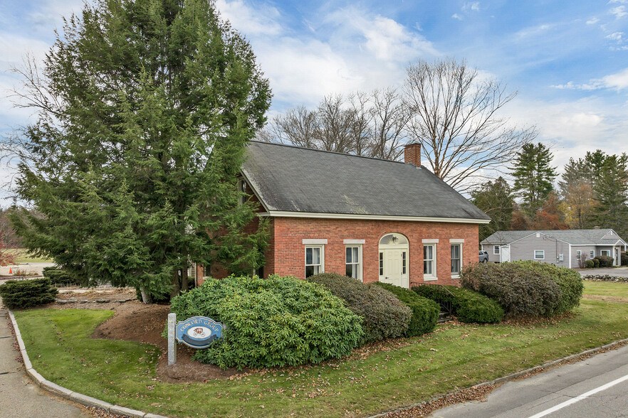 504 South St, Bow, NH à vendre - Photo principale - Image 1 de 1