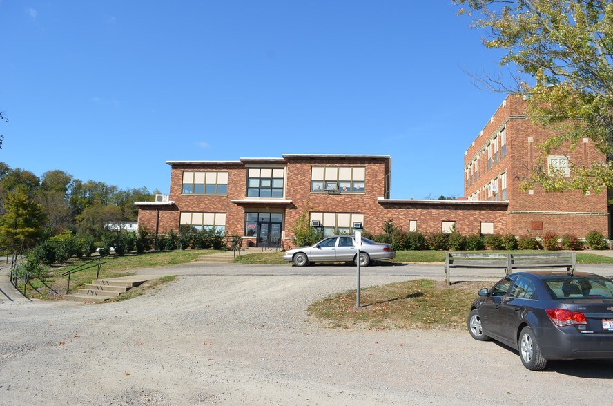 5196 Washington Rd, Albany, OH à louer - Photo du bâtiment - Image 2 de 8