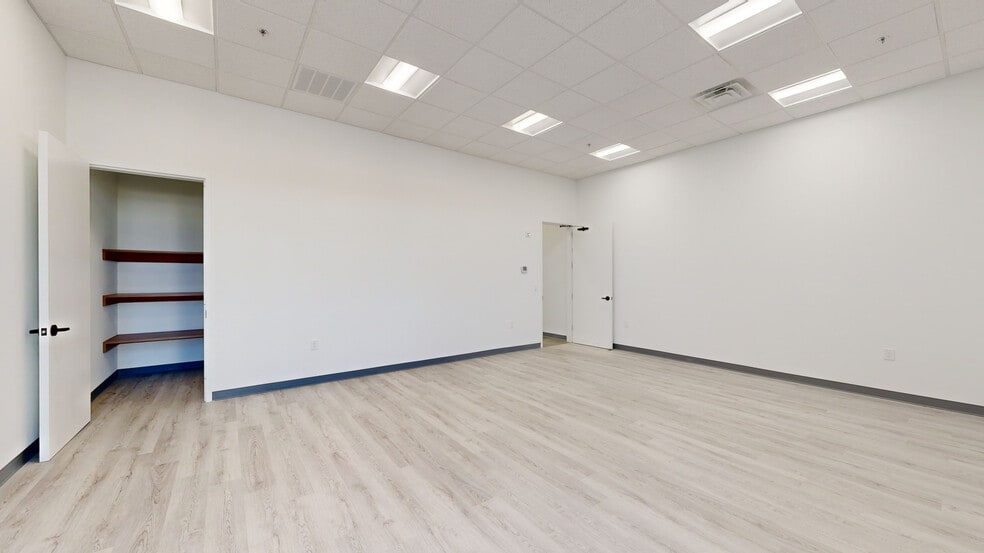 315 Roycefield Rd, Hillsborough, NJ à louer - Numérisation 3D de Matterport - Image 3 de 15