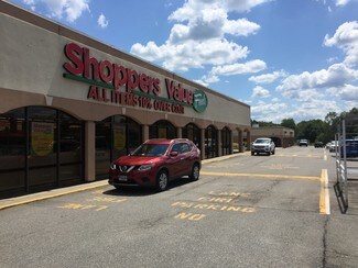 Plus de détails pour 502 E Main St, Louisa, VA - Commerce de détail à louer