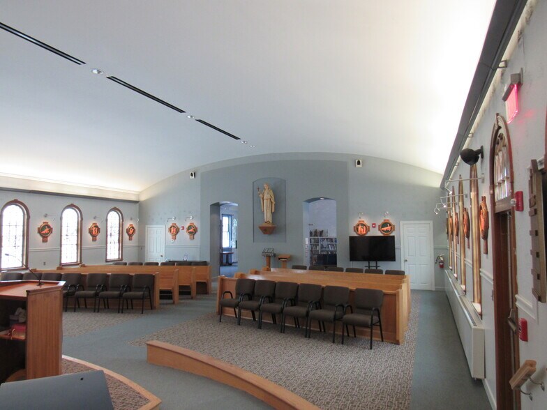 29 Colton St, Farmington, CT à vendre - Photo du bâtiment - Image 3 de 16