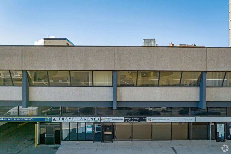 100 Main St E, Hamilton, ON à louer - Photo du bâtiment - Image 3 de 7