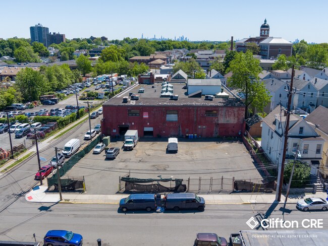 More details for 19-37 Delaware Ave, Passaic, NJ - Industrial for Lease